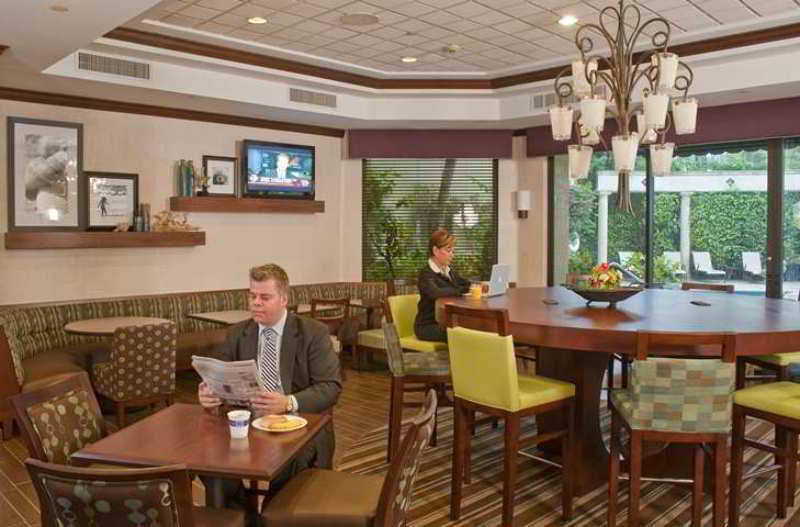 Hampton Inn Boca Raton Restoran fotoğraf